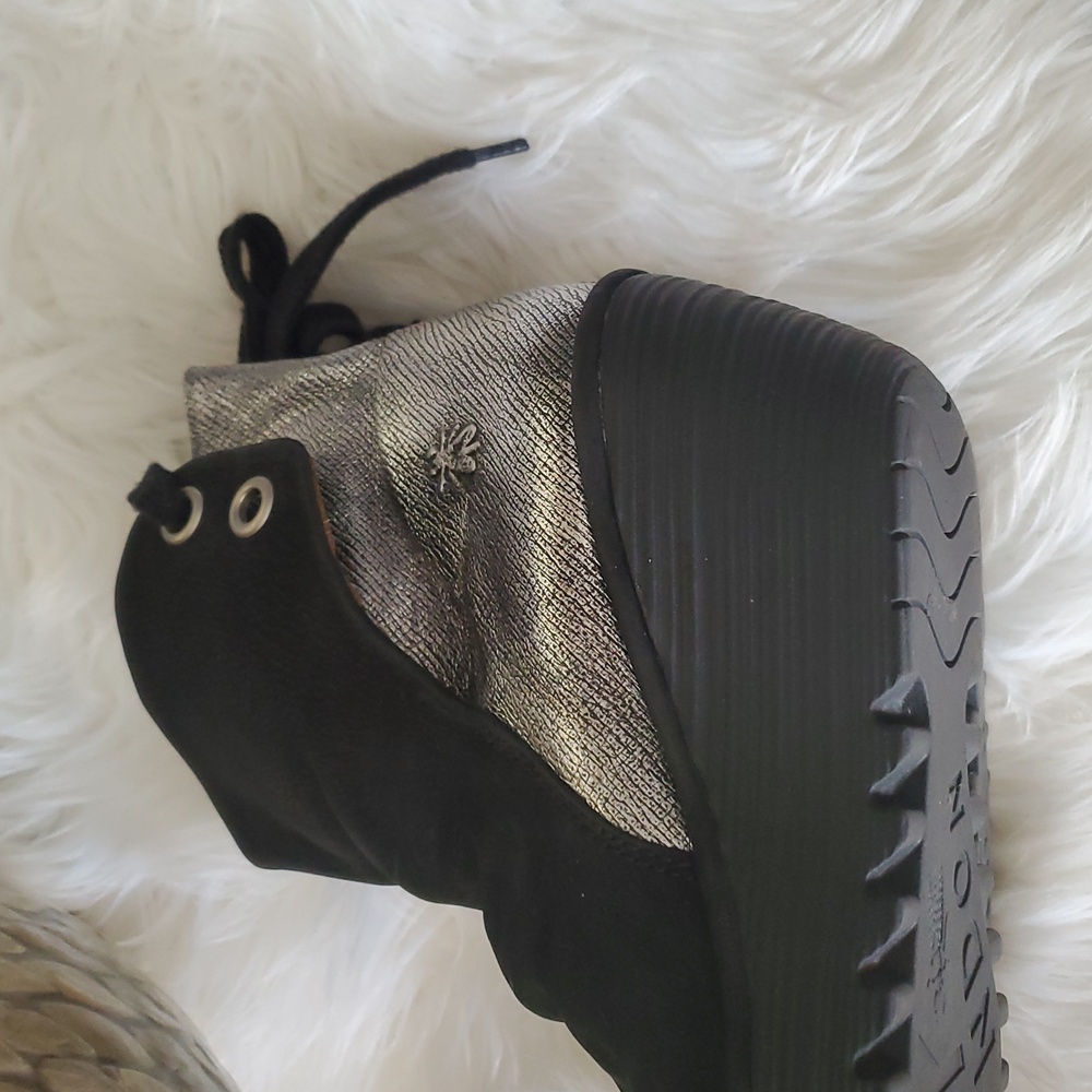 Fly London black silver wedge suade shoe size 39 - Picture 10 of 14
